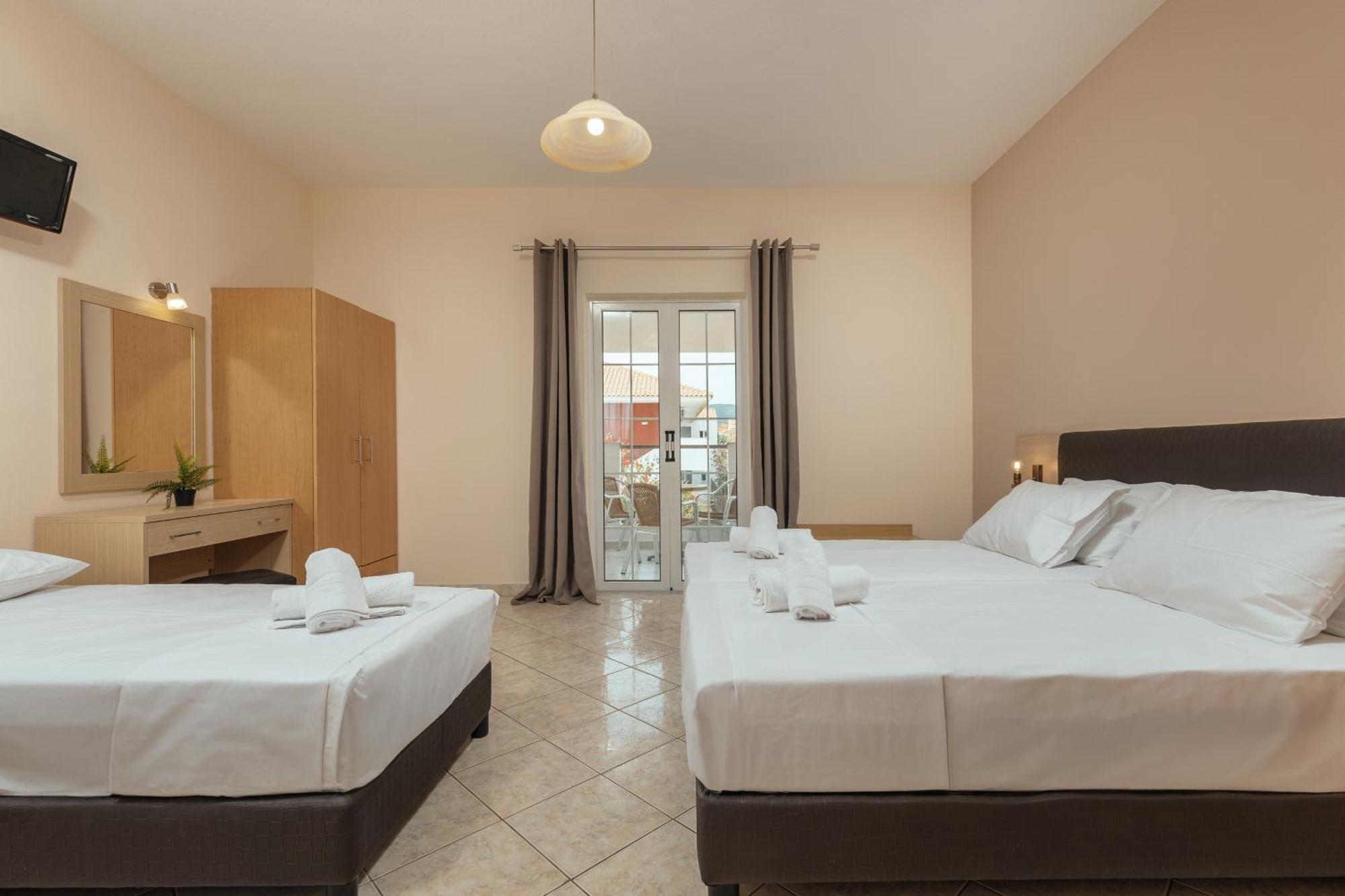 Yakinthos Hotel Λαγανάς Εξωτερικό φωτογραφία