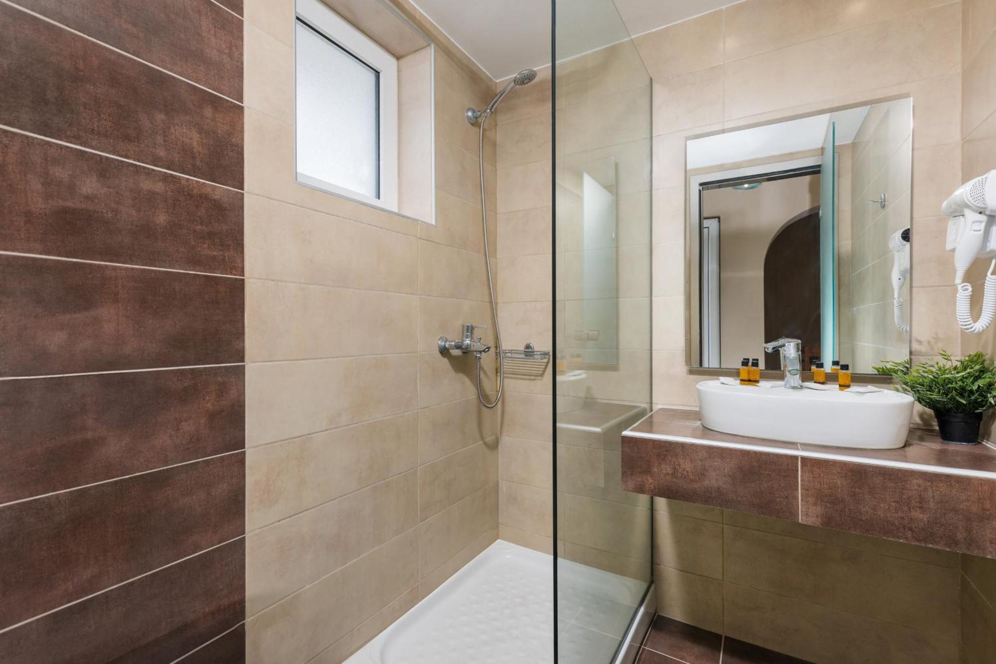 Yakinthos Hotel Λαγανάς Εξωτερικό φωτογραφία