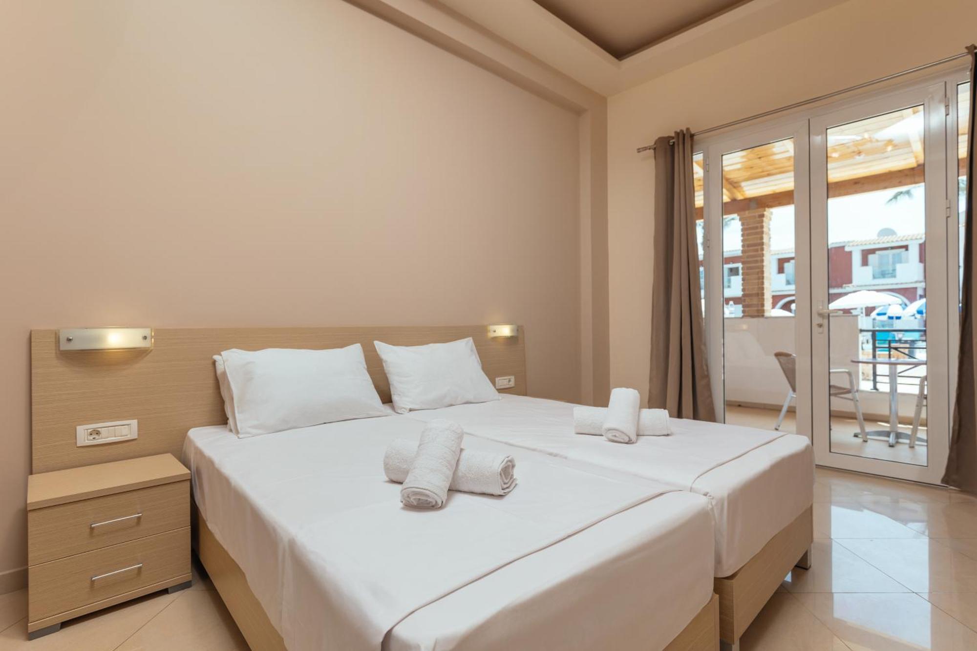 Yakinthos Hotel Λαγανάς Εξωτερικό φωτογραφία