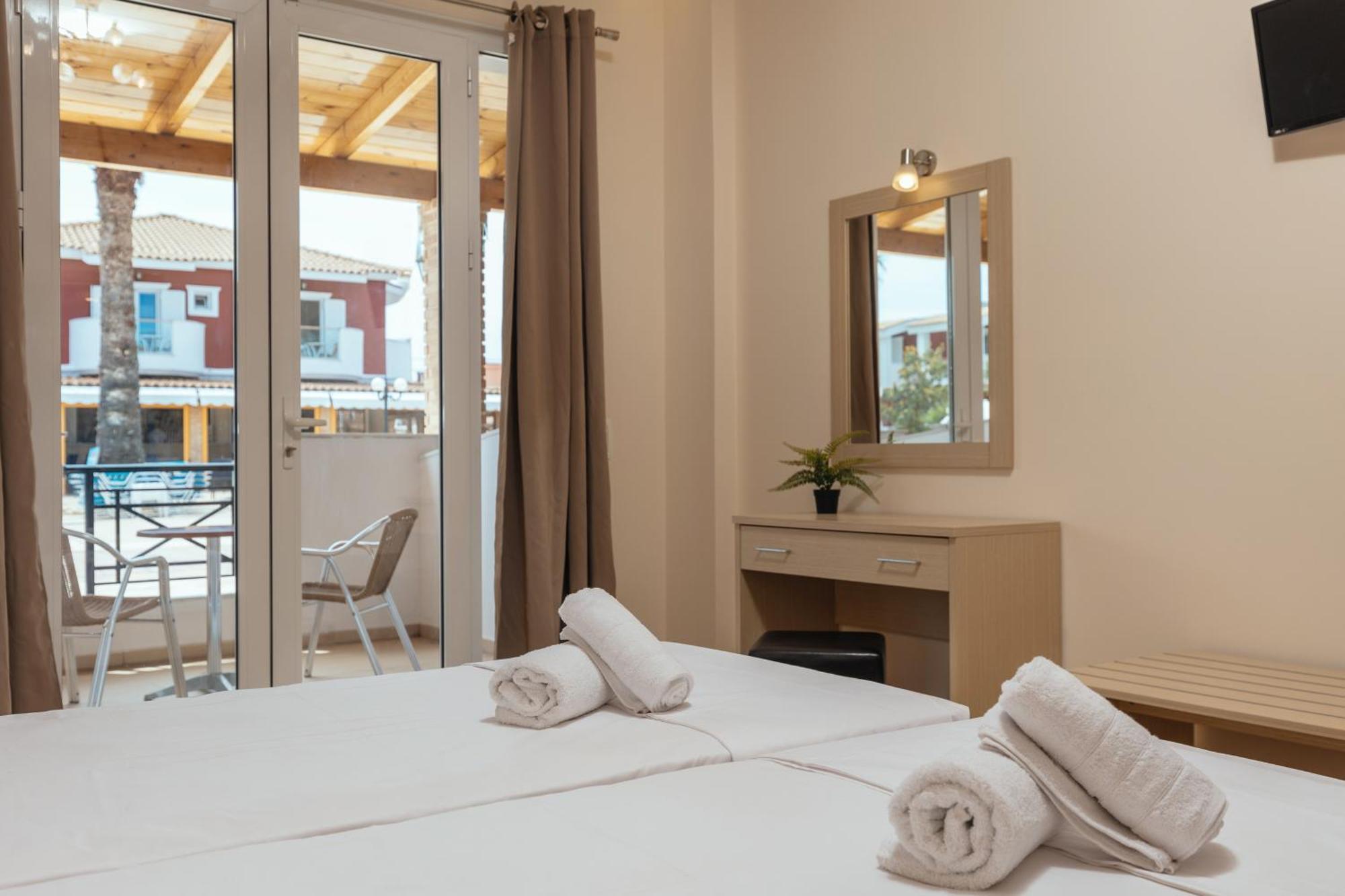 Yakinthos Hotel Λαγανάς Εξωτερικό φωτογραφία